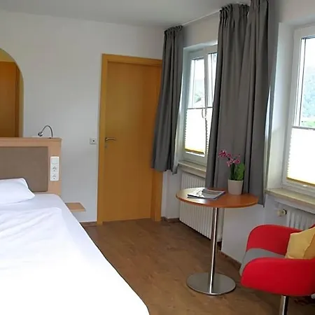 Hotel-restaurant Bellevue فندق